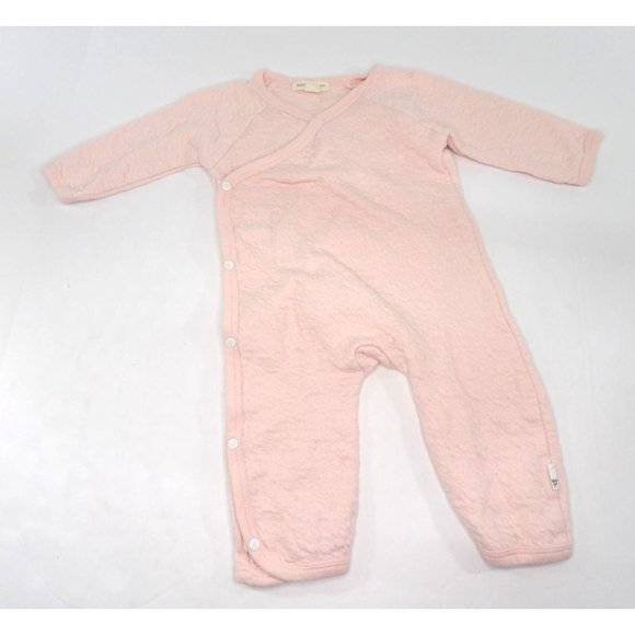 Baby Girl's NB  Sleeper Full Side Snaps New Missing Store tag - Picture 2 of 5